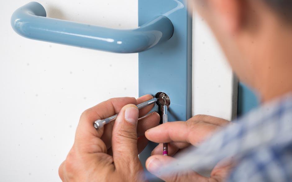 tarif ouverture de porte serrurier Le Blanc-Mesnil